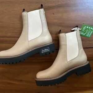 Sam Edelman WATERPROOF Laguna Chelsea Boots in “Sesame” - NEW IN BOX